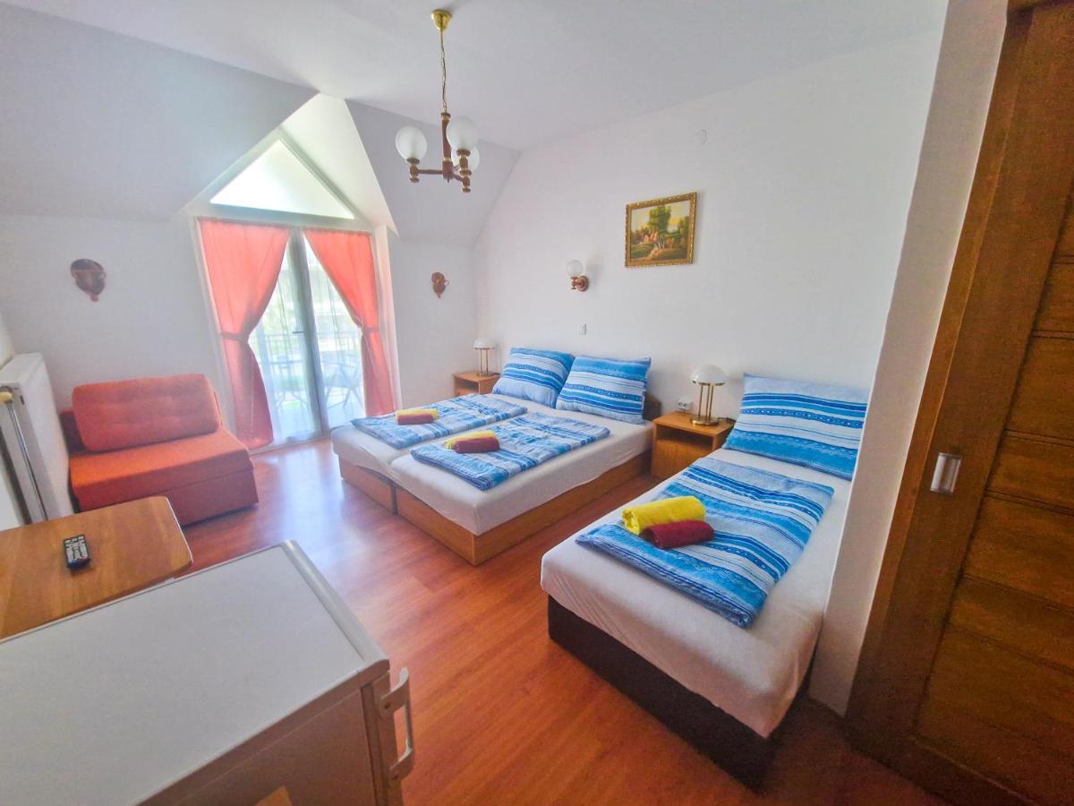 Weinberger Vendégház Zamárdi Extérieur photo